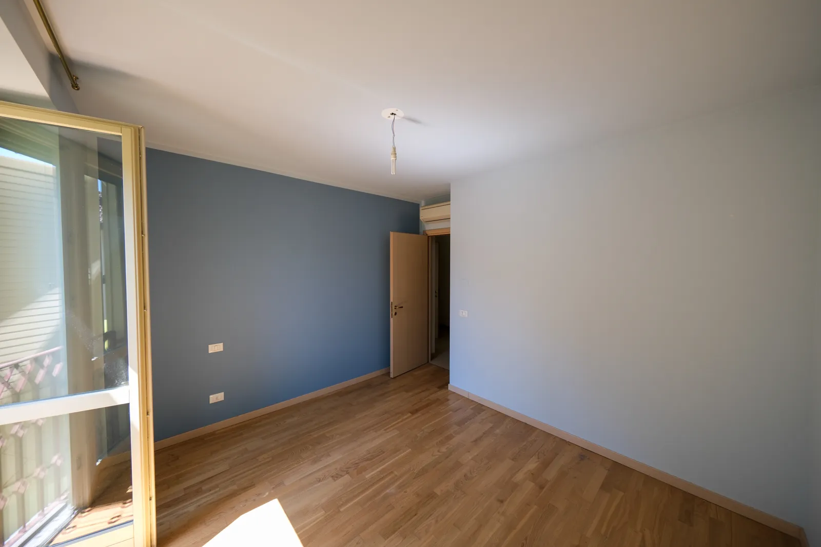 Appartamento sub 719 e box sub 762