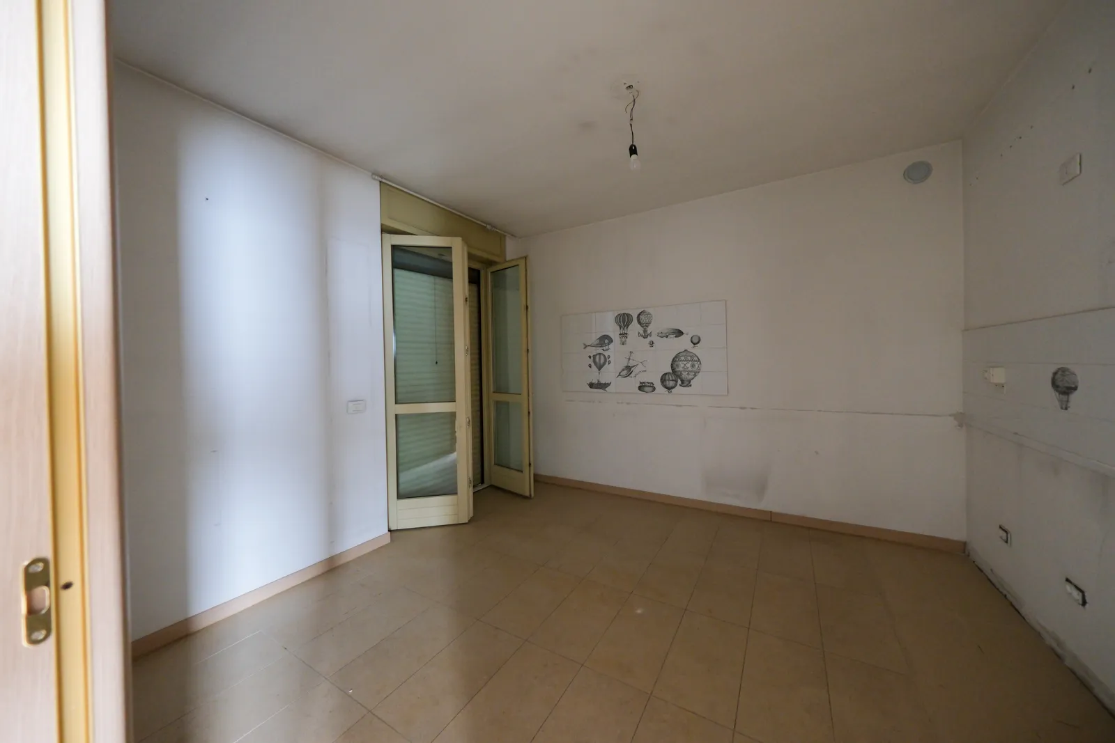 Appartamento sub 719 e box sub 762