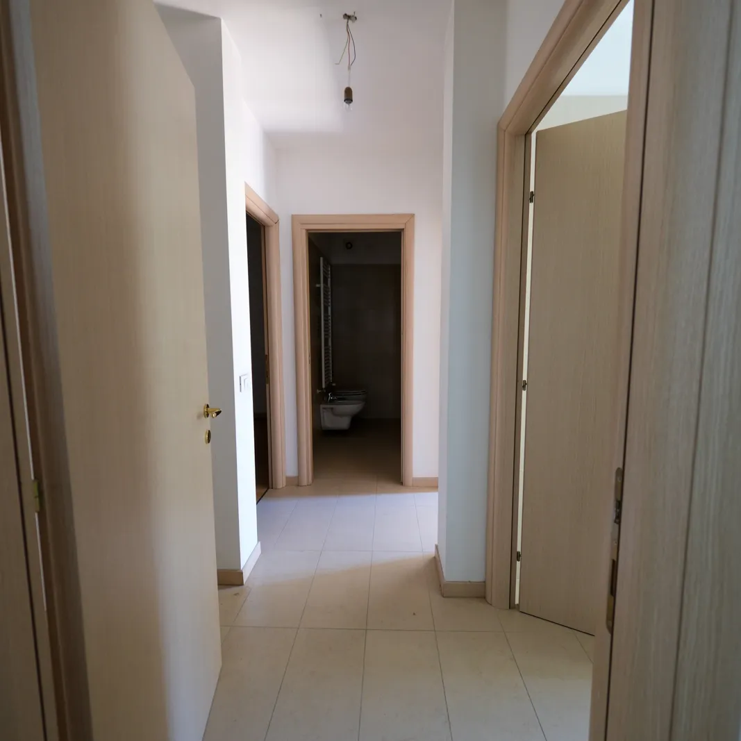 Appartamento sub 719 e box sub 762