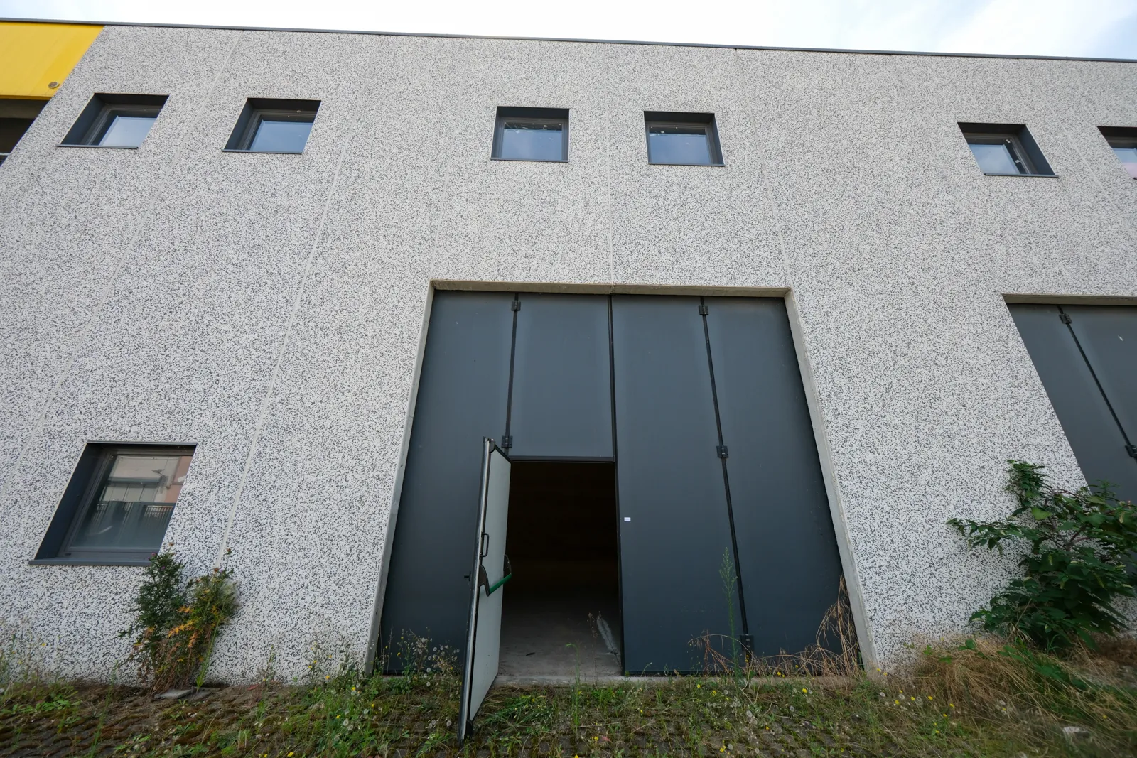 n2 Capannoni sub 10 e 13