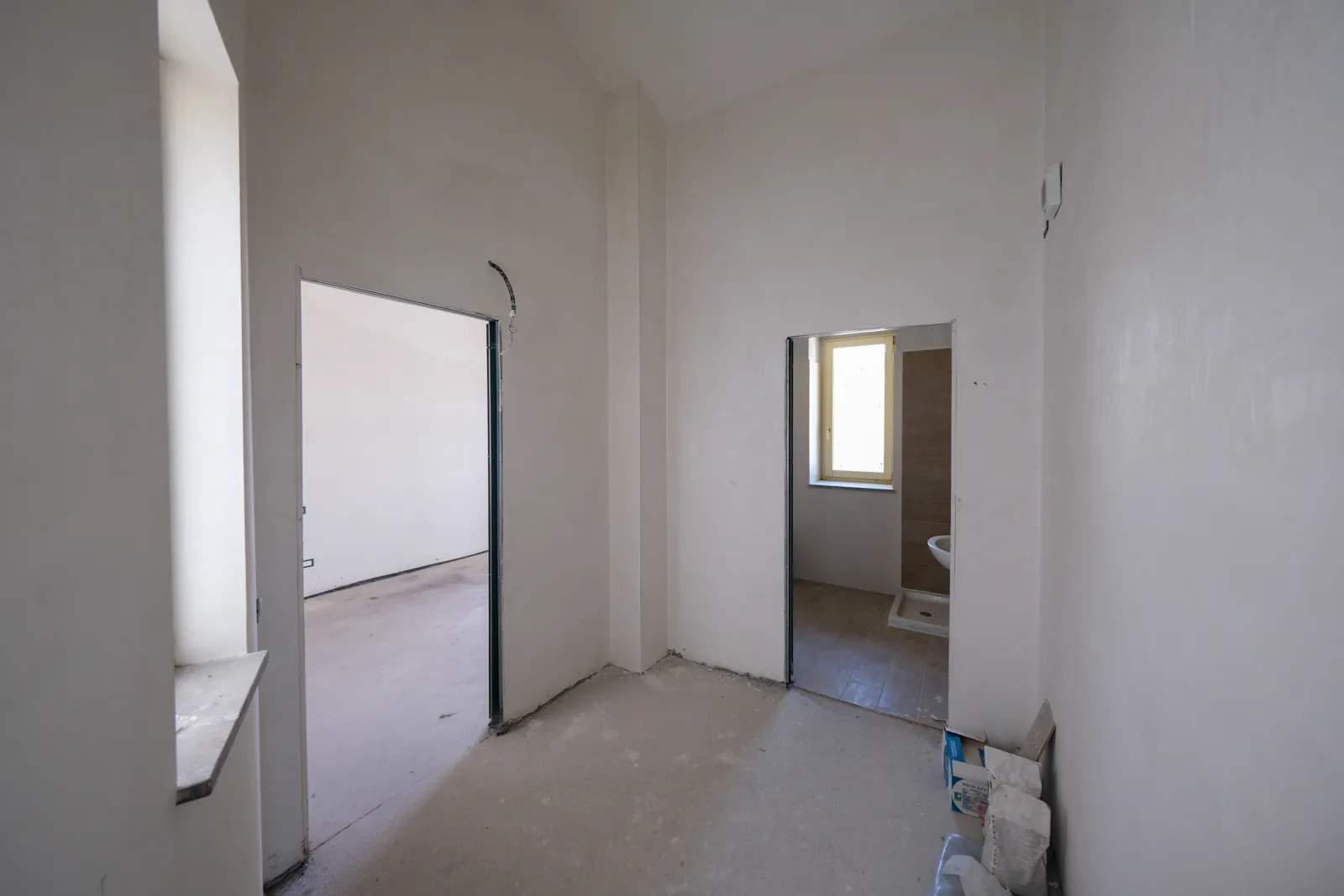 Appartamento sub 720 e box sub 748 