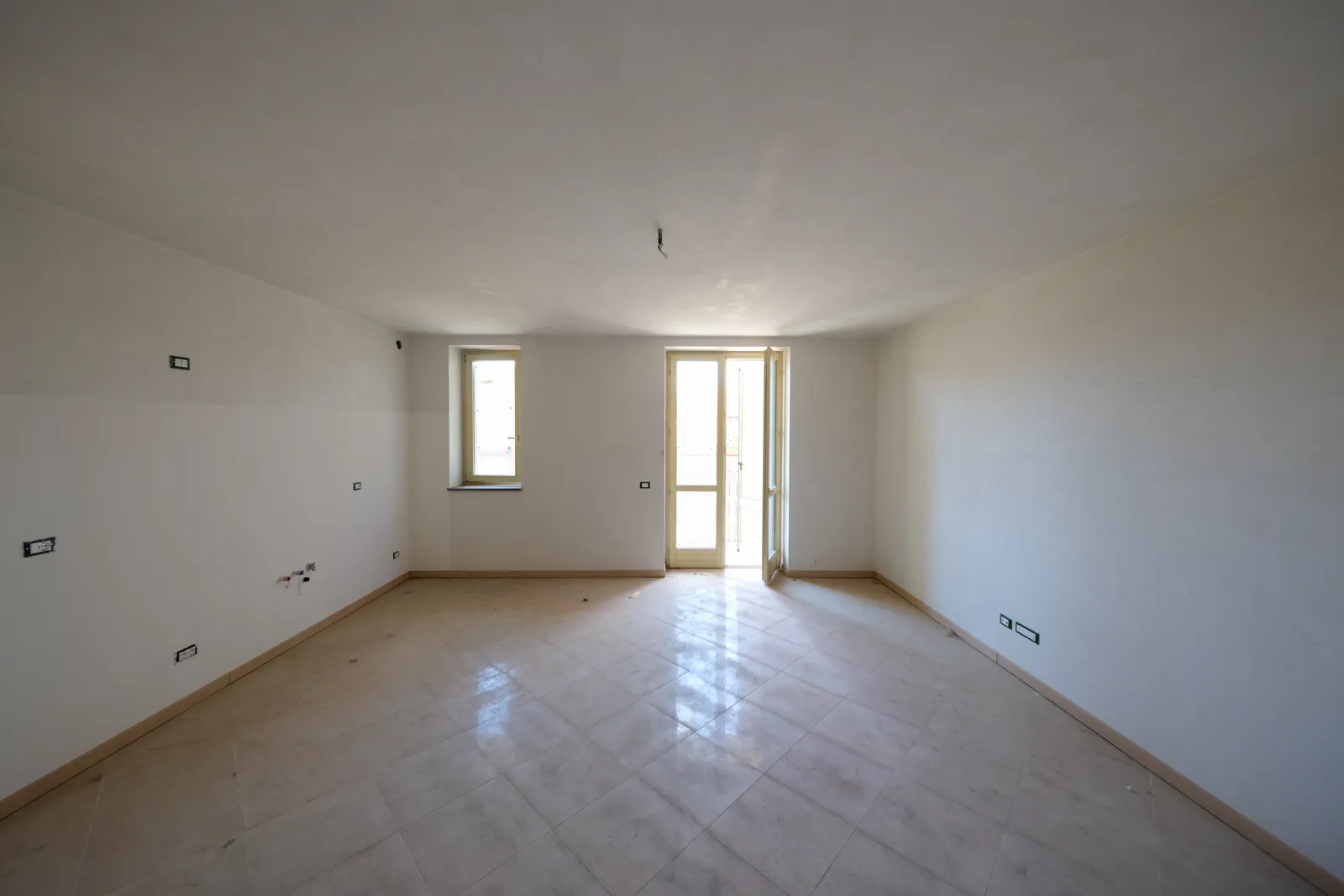 Appartamento sub 711 e box sub 758