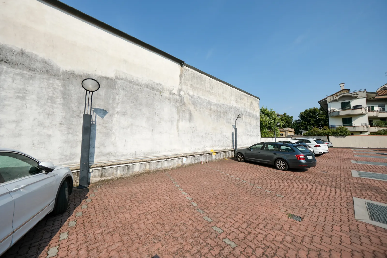 n.1 posto auto sub 85