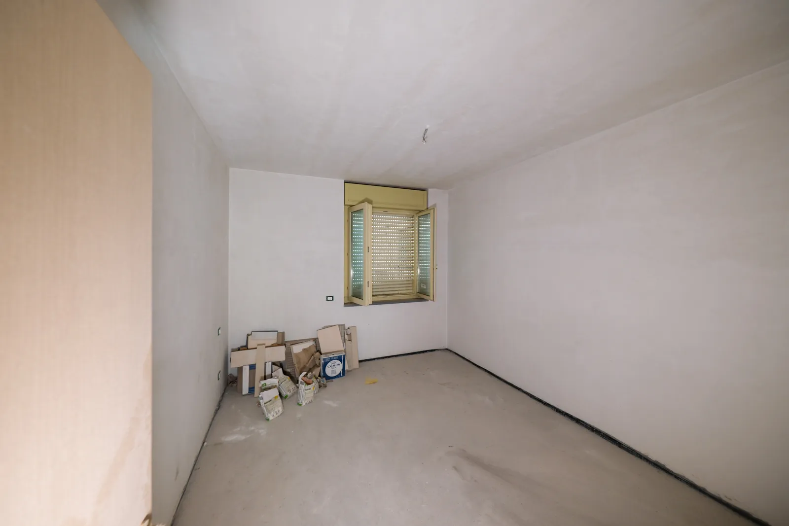 Appartamento sub 716 e box sub 760 