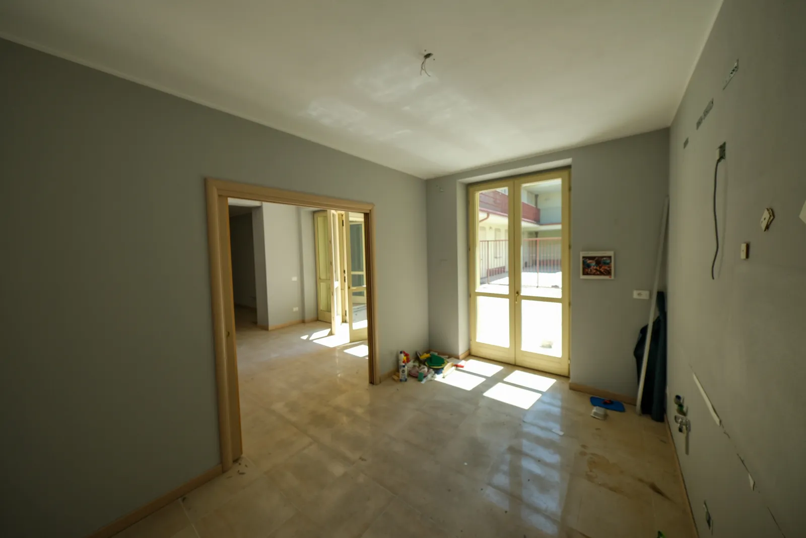 Appartamento sub 717 e box sub 761 