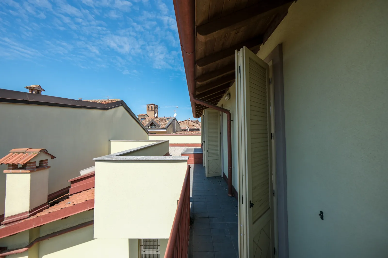 Appartamento sub 720 e box sub 748 