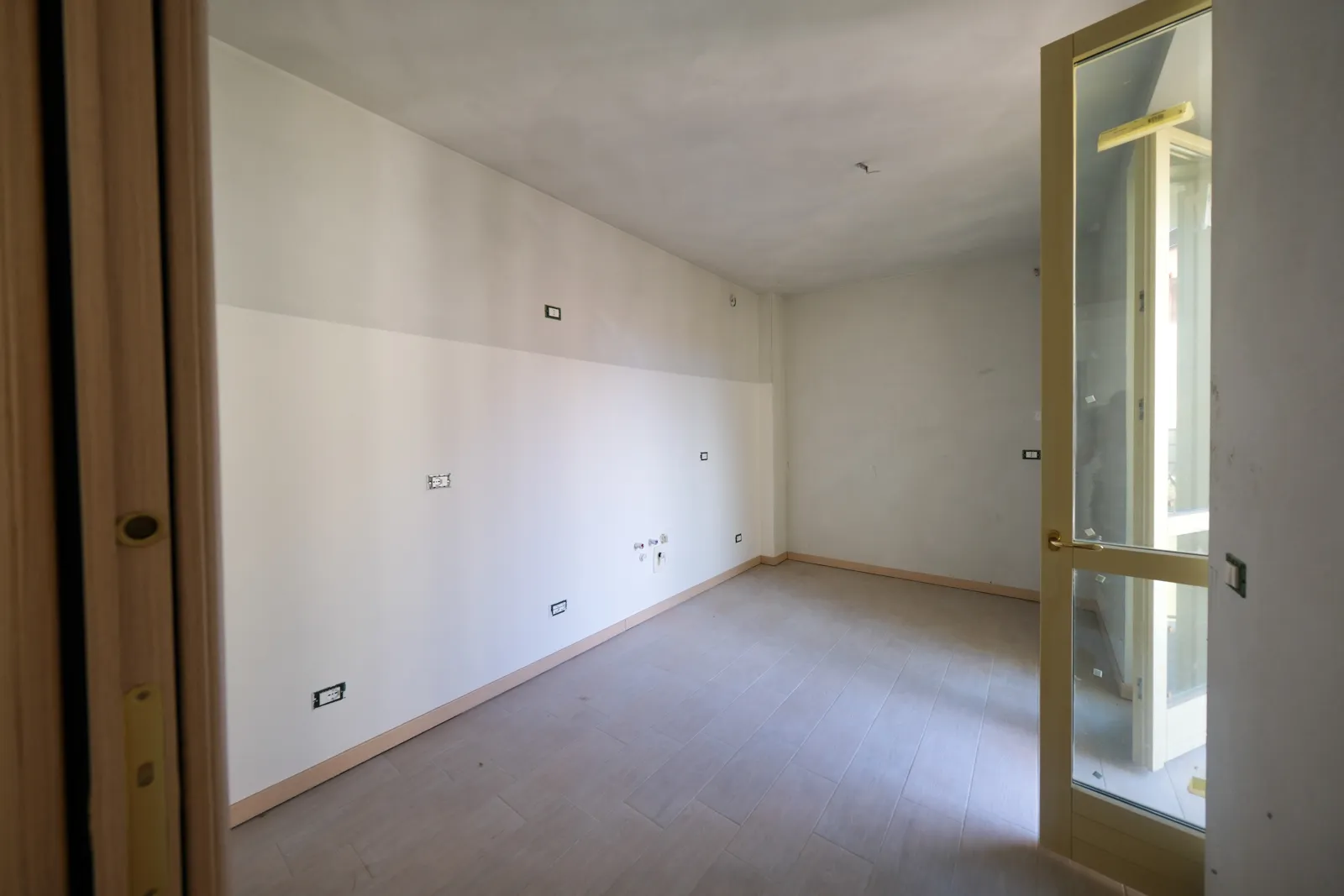 Appartamento sub 712 e box sub 759 